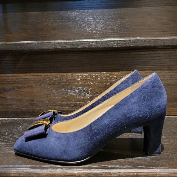 Vintage Bally Navy Blue Leather Heels Shoes Size: 5M - Picture 2 of 12